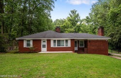 2506 Madison Circle, Greenville, NC 27858