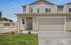415 N 18th Way, Payette, ID 83661