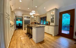 881 COX ROAD, MOORESTOWN, NJ 08057
