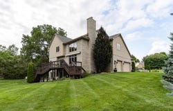 71 knorrwood Drive, Rochester Hills, MI 48306