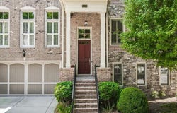 1105 Charles Towne Square, Sandy Springs, GA 30328