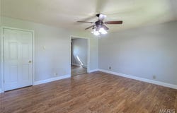 20640 Highway Y, St Robert, MO 65584