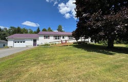 92 Athens Road, Harmony, ME 04942
