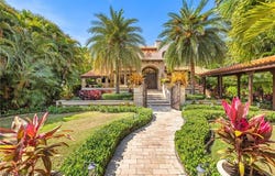 5 Live Oak Lane, Fort Myers, FL 33905