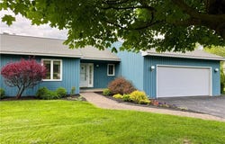 111 Spyglass Lane, Manlius, NY 13066