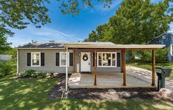 380 Hillview Drive, Johnstown, OH 43031