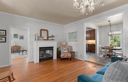 1922 W Lake DR, Taylor, TX 76574