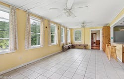 114 Vintonton Road, Warnerville, NY 12187