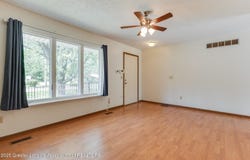 1415 Pierce Road, Lansing, MI 48910