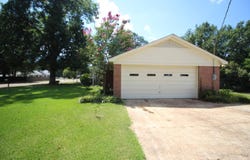 190 W. Cypress Street, Charleston, MS 38921