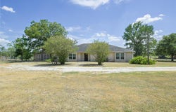 2481 Highway 21 W, Dale, TX 78616