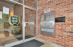 3915 Saratoga Avenue, Downers Grove, IL 60515