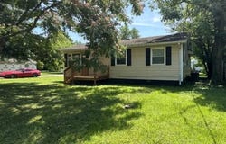 95 Rural, Austin, IN 47102