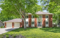 1841 E Vincent Street, Springfield, MO 65804