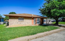212 Fireside Village Drive, Keene, TX 76059