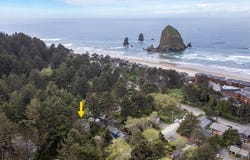 164 E Hills Lane, Cannon Beach, OR 97110