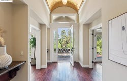 3244 Ridgeview PL, Hayward, CA 94541