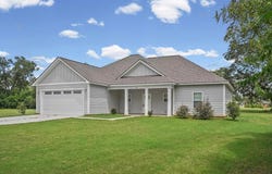 106 Yardley Court, Leesburg, GA 31763