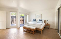2452 Azure Coast Dr, La Jolla, CA 92037