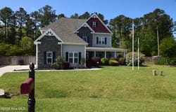 612 Dezi Lane, Hubert, NC 28539