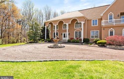 360 GORDON ROAD, ROBBINSVILLE, NJ 08691