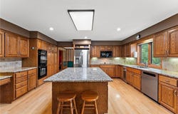 2501 W 112th Street, Bloomington, MN 55431