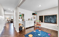 9317 Avian Forest Lane, Heiskell, TN 37754