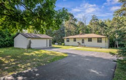 728 Buth Drive NE, Comstock Park, MI 49321