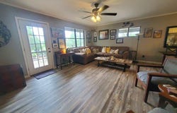 1404 Stengel St, Mason, TX 76856