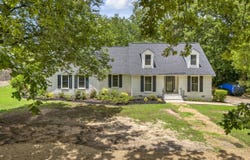 2715 N Doublegate, Albany, GA 31721