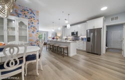 15 Bryce Lane, Manahawkin, NJ 08050