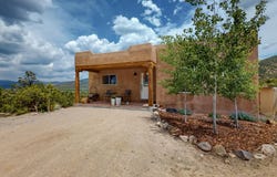 46 Tatanka Trail, Taos, NM 87557