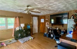3395 Adamsville Rd, Zanesville, OH 43701