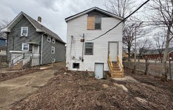 611 S 13th Avenue, Maywood, IL 60153