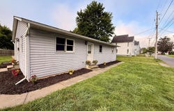 95 Lincoln St, Sayre, PA 18840