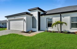 2405/2407 Xelda Avenue N, Lehigh Acres, FL 33971