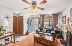916 Alma Court, Lawrence, KS 66049