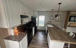503 S Walnut St, Wayne City, IL 62895