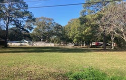 N 8th Street lot: 1, 2 & 3, Eunice, LA 70535