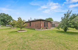 907 Valdez Drive, Dallas, TX 75253