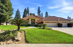 3403 E Vassar Court, Visalia, CA 93292