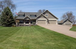 25152 Firefly Avenue, Wyoming, MN 55092