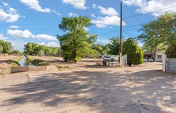 611 CORDOVA Road, Los Lunas, NM 87031
