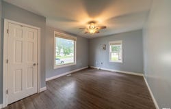 405 W MAIN Street, Elmwood, IL 61529
