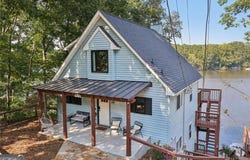 8470 Lake Drive, Snellville, GA 30039