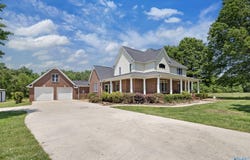 288 County Road 421, Boaz, AL 35957
