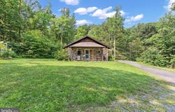 748 MOUNTAIN ROAD, SHERMANS DALE, PA 17090