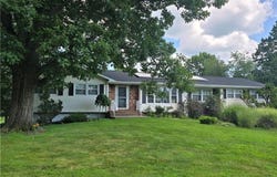 15 Willow Run Lane, Montgomery, NJ 08502