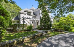 33 Pasture Road, Cataumet, MA 02534
