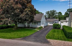 850 Page Avenue, Lewiston, NY 14092